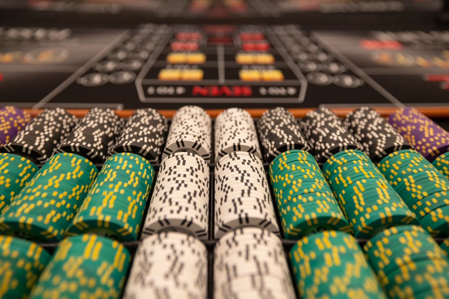 Freeroll Strategies for New and Experienced Players
